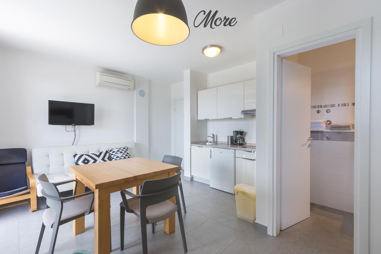 Apartment Lux More Медулин Екстериор снимка